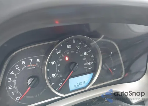 2014 Toyota Rav4 Le z USA, uszkodzony, nr VIN JTMBFREV9ED076574